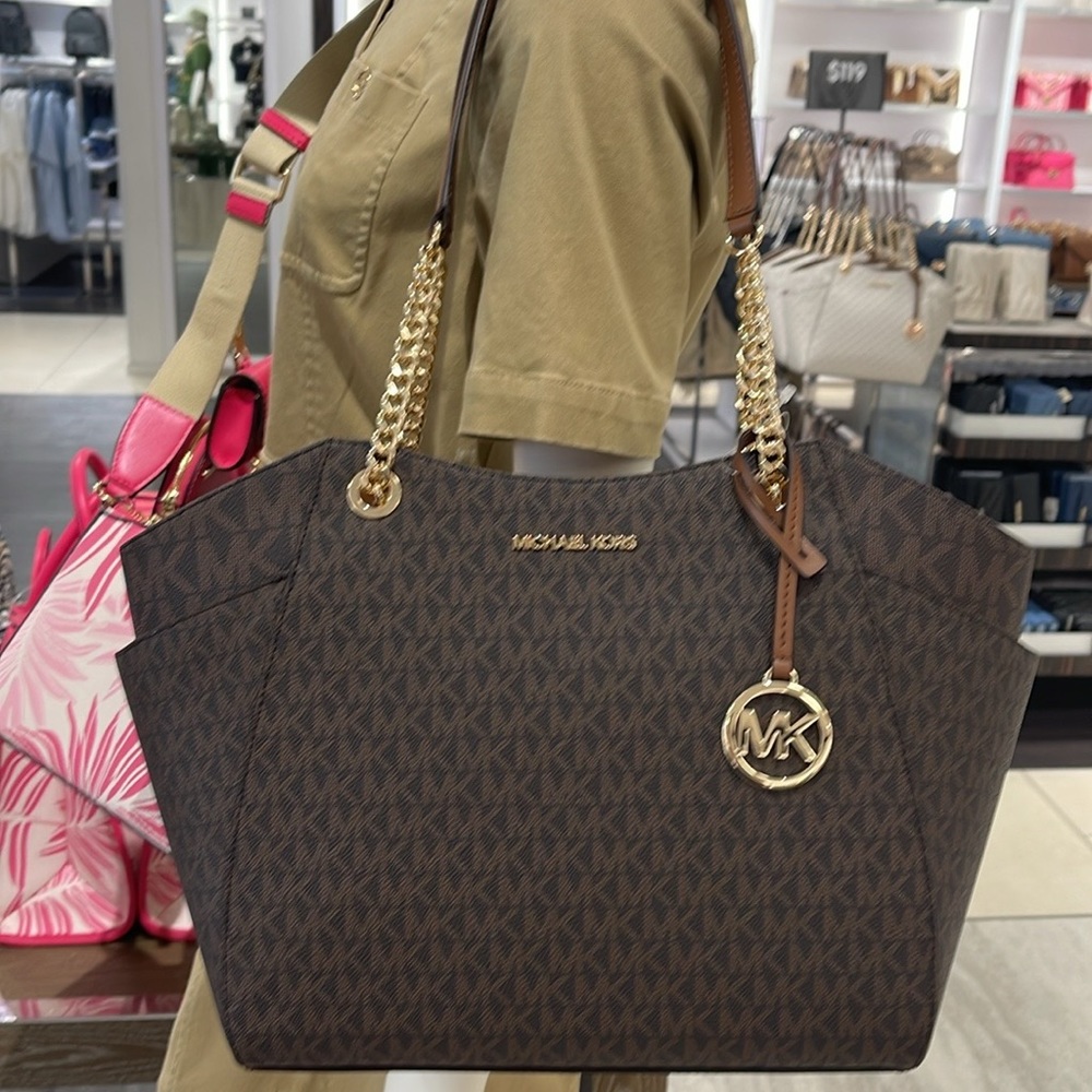 MICHAEL KORS LG CHAIN SHLDR TOTE BROWN NWT - Picture 15 of 16